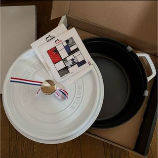 STAUB（ホワイト/白色系）のフリマアイテム一覧