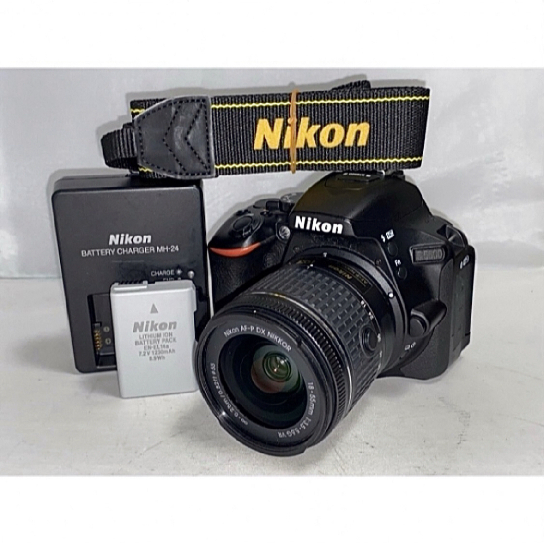 美品】Nikon D5600 18-55mm VR レンズキット