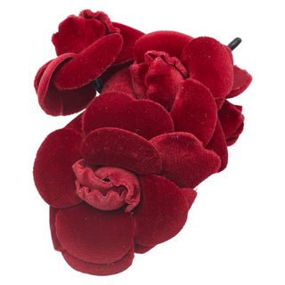 CHANEL（ブローチ/コサージュ ・ レッド/赤色系）のフリマアイテム一覧