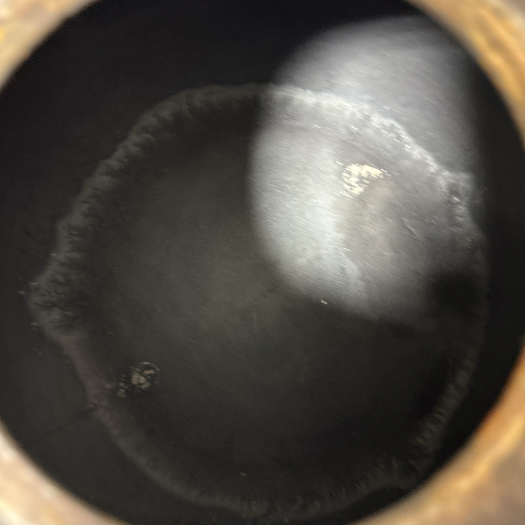 花模様 鋳鉄製鉄瓶 中型 花模様 鋳鉄製鉄瓶 中型 南部鉄器 - 南部鉄器