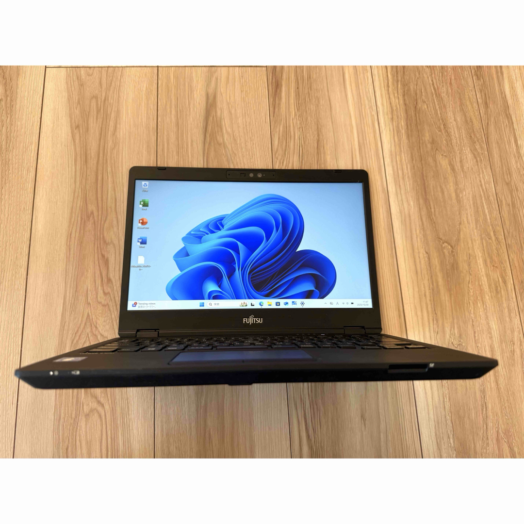 富士通 - 2021年3月モデル第11世代16/256GB LIFEBOOK U7311/Fの通販 by