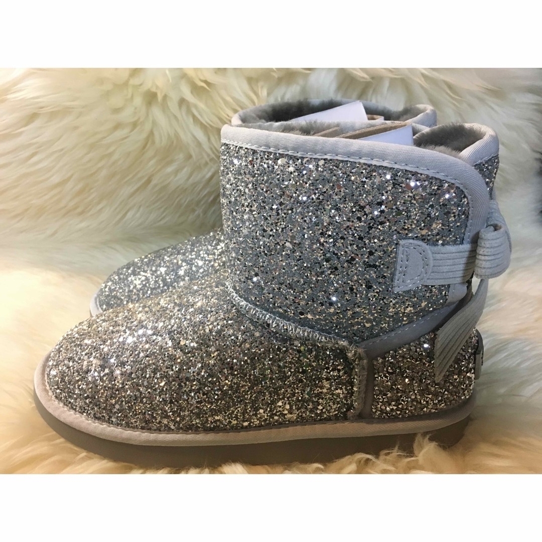 UGG - ピカピカグリッターリボンムートンブーツオーストラリアUGGの