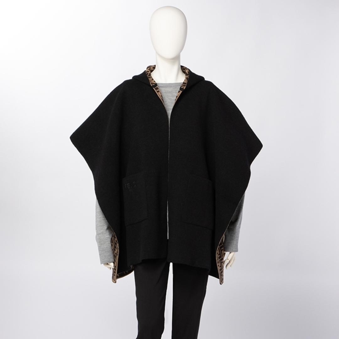 FENDI - フェンディ FENDI 【大人もOK】キッズ ケープ リバーシブル FF