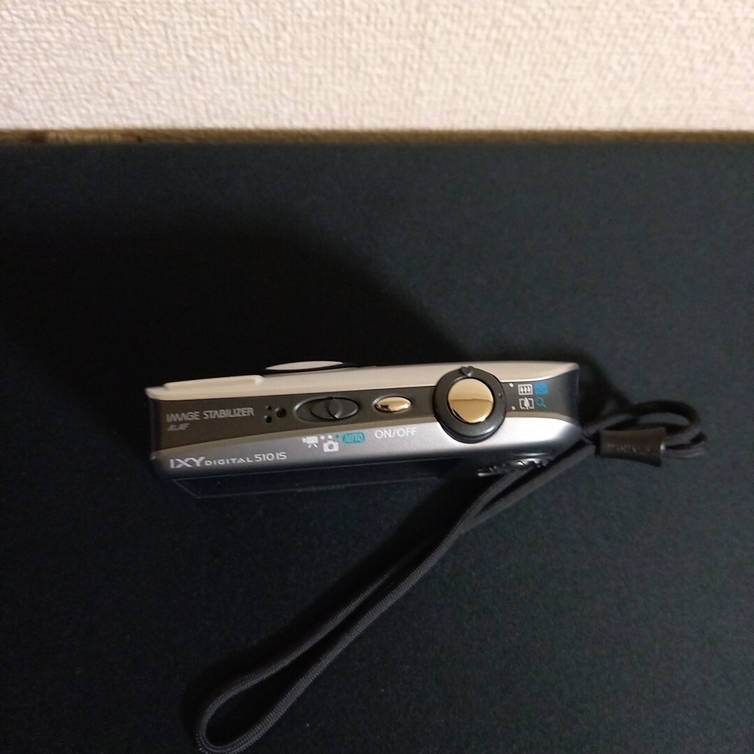 Canon Canon キャノン デジタルカメラ PC1356 シルバー コンパクト