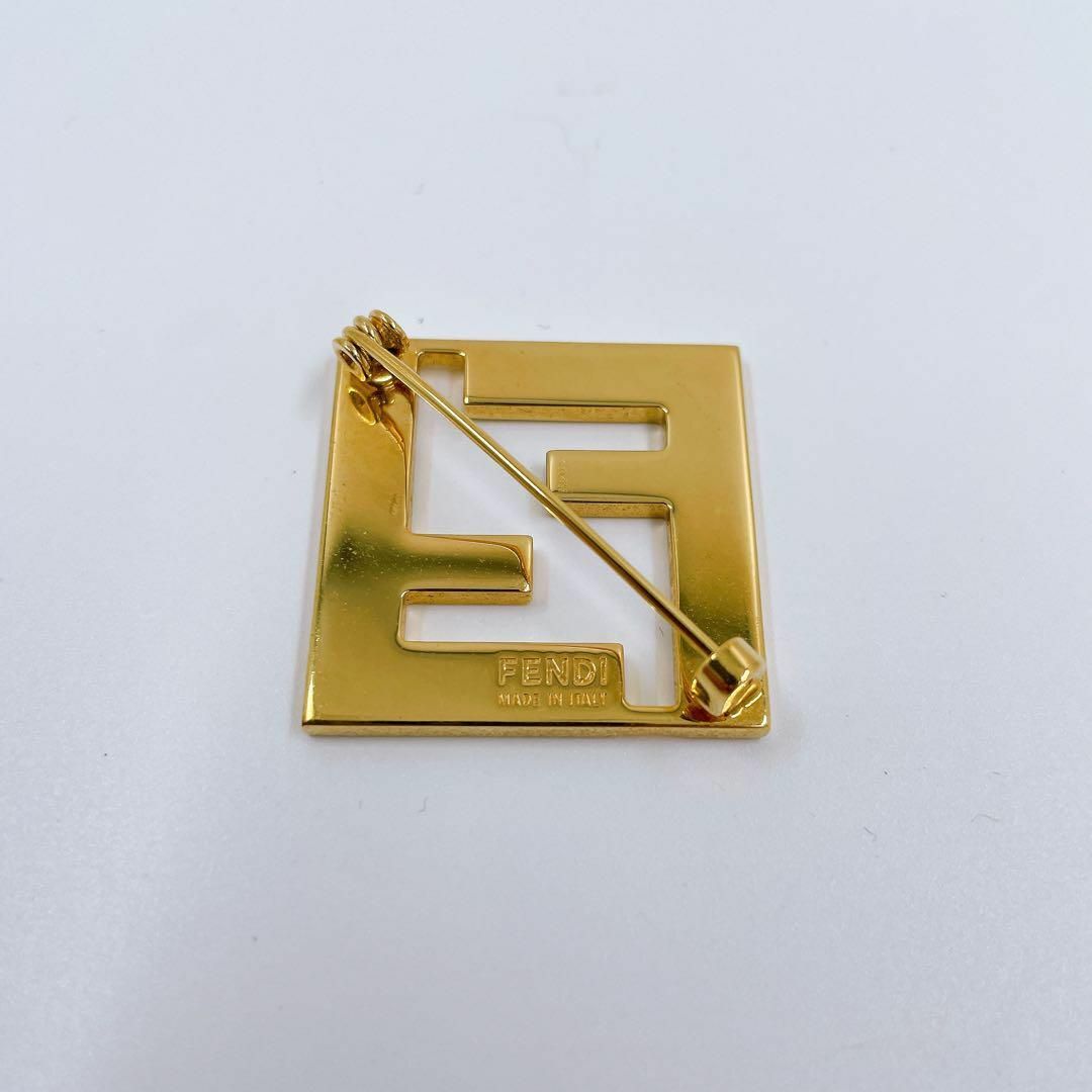 FENDI - 【正規品美品】 フェンディ フォーエバー ブローチ ブラック
