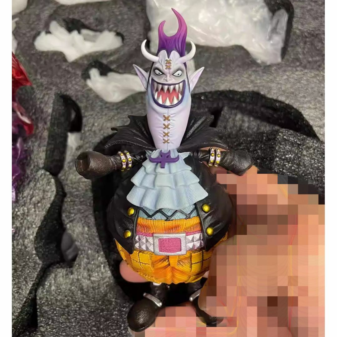 ワンピース ゲッコー・モリア ガレージキット megaサイズ フィギュアの