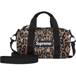 Supreme（レオパード ・ ショルダーバッグ）のフリマアイテム一覧
