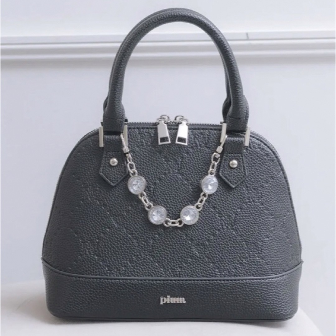 pium ビジュー付きモノグラムミニバック ショルダーバッグの通販 by