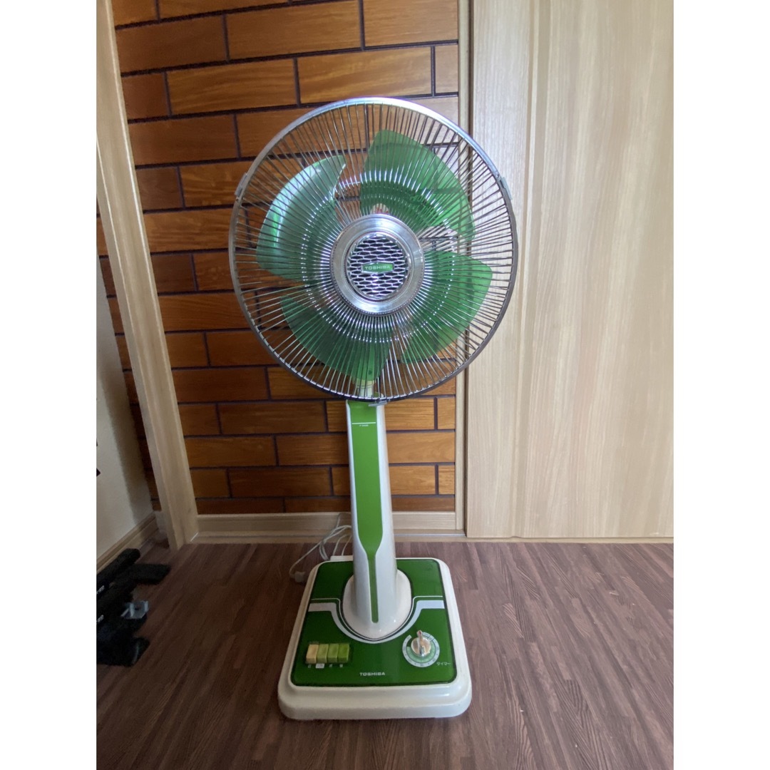 東芝 - 東芝 TOSHIBA リビング扇風機 アンティーク 昭和 レトロ の通販
