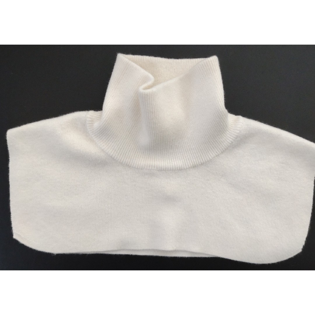 HYKE - ハイク／HYKE 付け襟 タートルネックの通販 by ろいや's shop