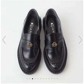 DIANA（厚底 ・ ローファー/革靴）のフリマアイテム一覧