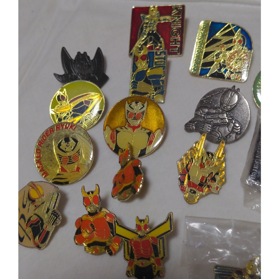 まとめて 仮面ライダー ピンバッジ ピンズの通販 by ちいちい's shop