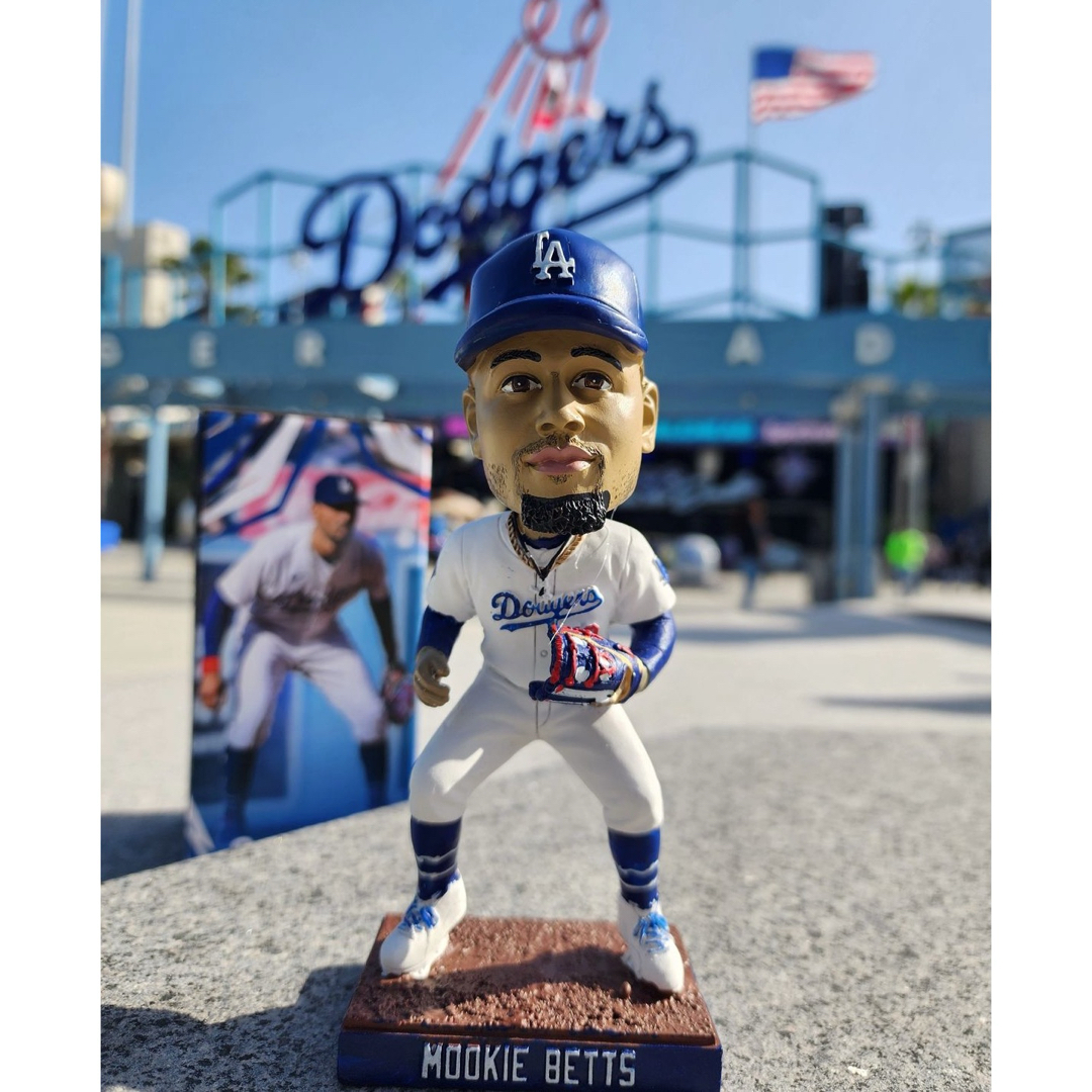 ロサンゼルス・ドジャース ムーキー・ベッツ フィギュア ボブルヘッド