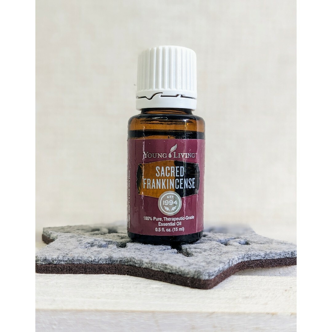 新品ヤングリヴィング セイクリッドフランキンセンス15ml 【公式通販】