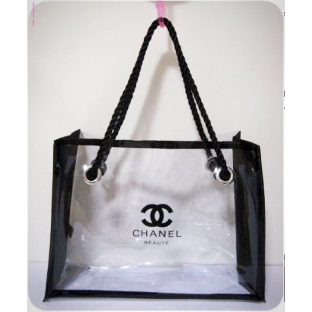 CHANEL - 【新品】CHANELクリアトートバッグの通販 by 6/13から7/20
