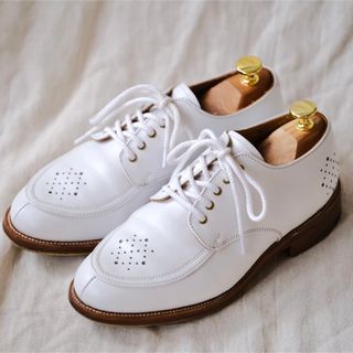 Trickers（ホワイト/白色系）のフリマアイテム一覧