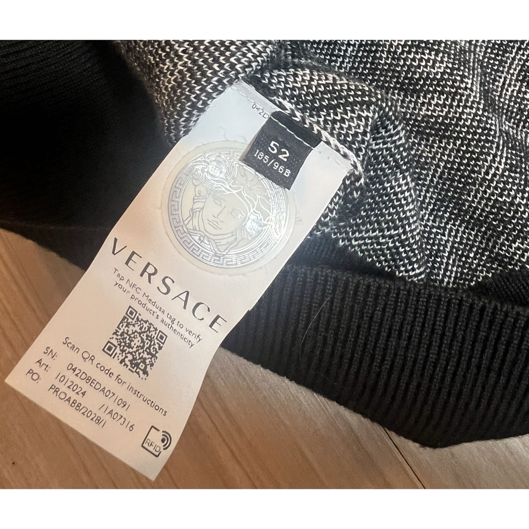 VERSACE メデューサニット ブラック×ホワイト サイズ52（XL相当）の