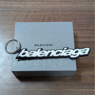 BALENCIAGA（キーホルダー）のフリマアイテム一覧