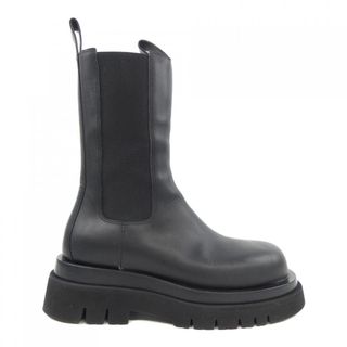 BOTTEGA VENETA（ブーツ）のフリマアイテム一覧