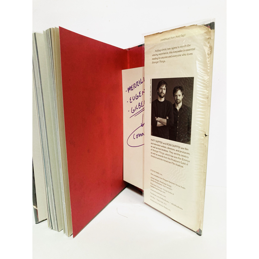 絶版本】希少『ストレンジャーシングス』ガイドブック／公式図録／洋書