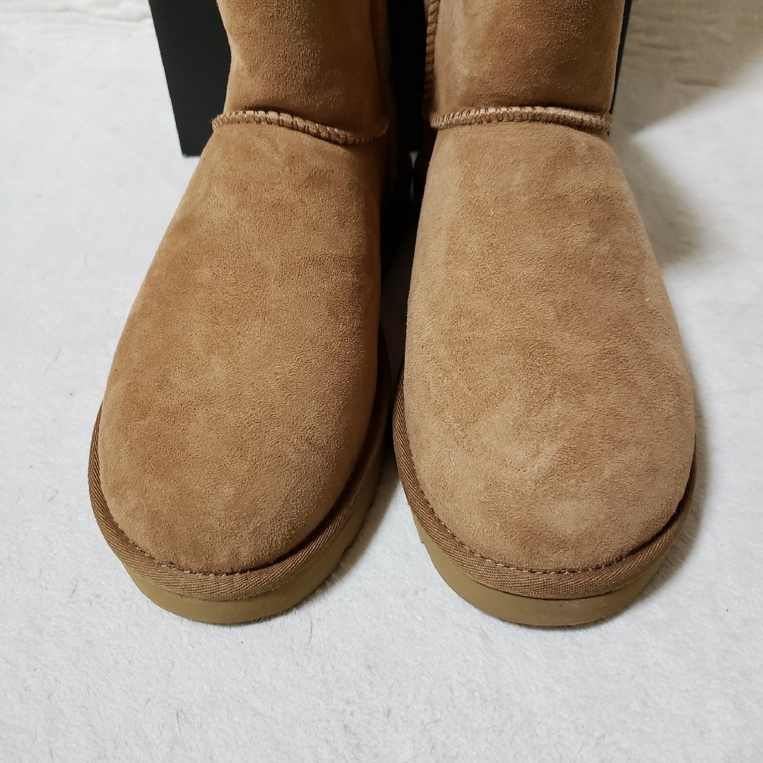 UGG - 新品UGG メンズ クラシック ミニ ムートンブーツ 27㎝ ショート