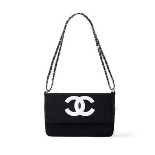 CHANEL（ショルダーバッグ）のフリマアイテム一覧