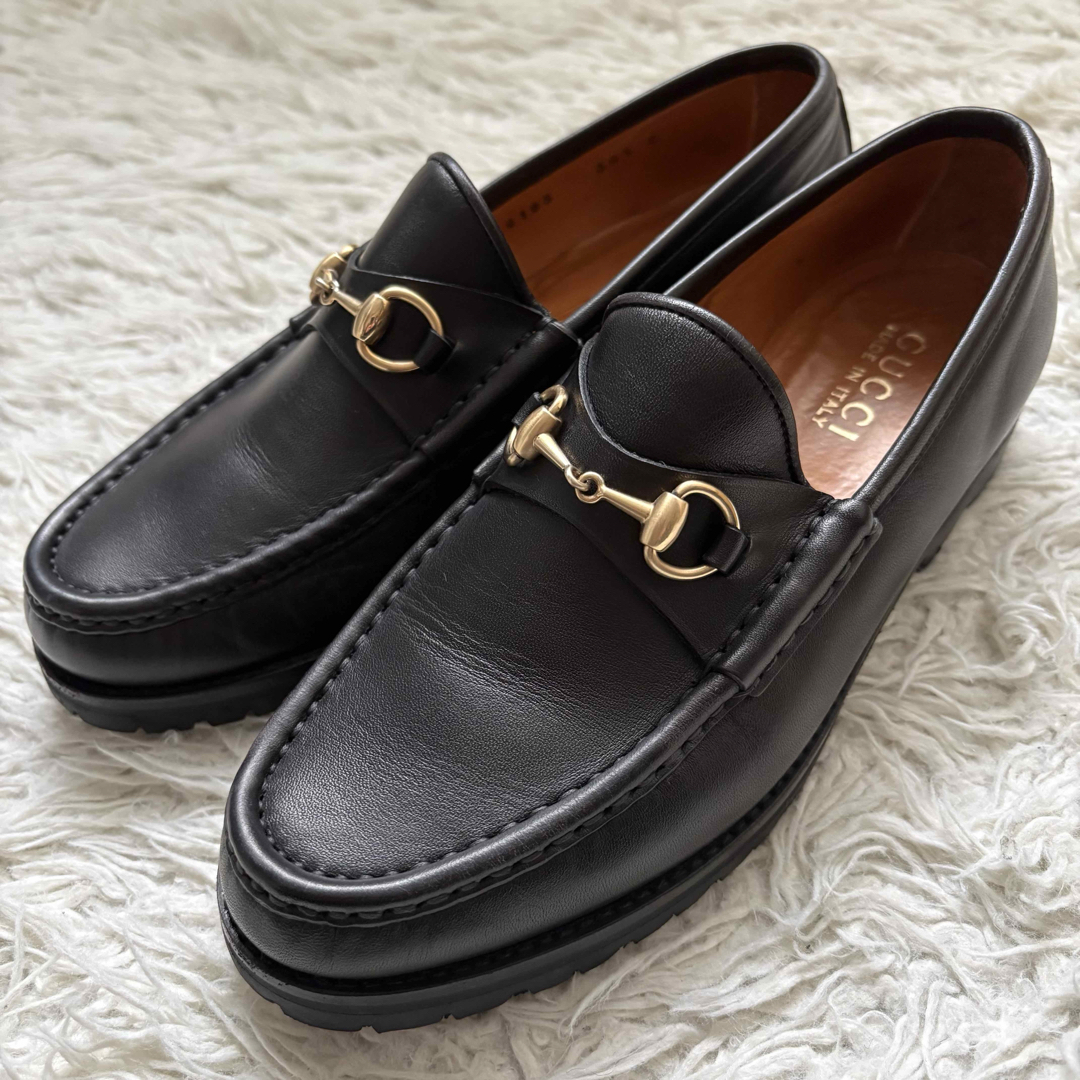 GUCCI - GUCCI ホースビットローファー 本革 コマンドソール 黒 金色