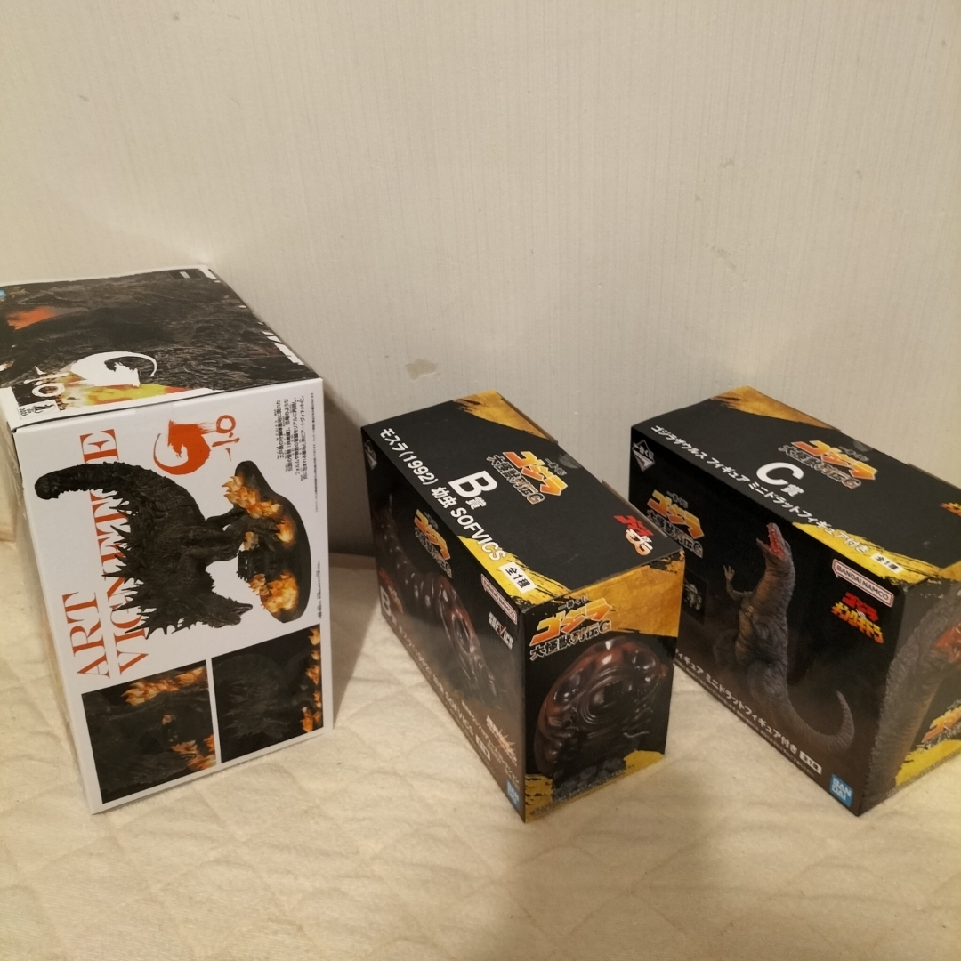 3点】一番くじ ゴジラ B賞 モスラ 、C賞 ゴジラザウルス 他プライズ