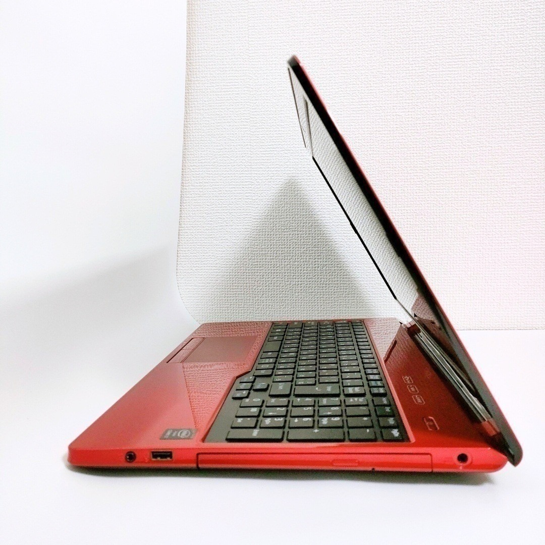 富士通 - Corei7✨️Windows11 SSD オフィス付き赤ノートパソコン