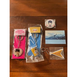 CNBLUEのフリマアイテム一覧