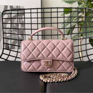 CHANEL（ショルダーバッグ）のフリマアイテム一覧