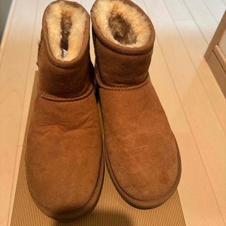 UGG（ブーツ）のフリマアイテム一覧