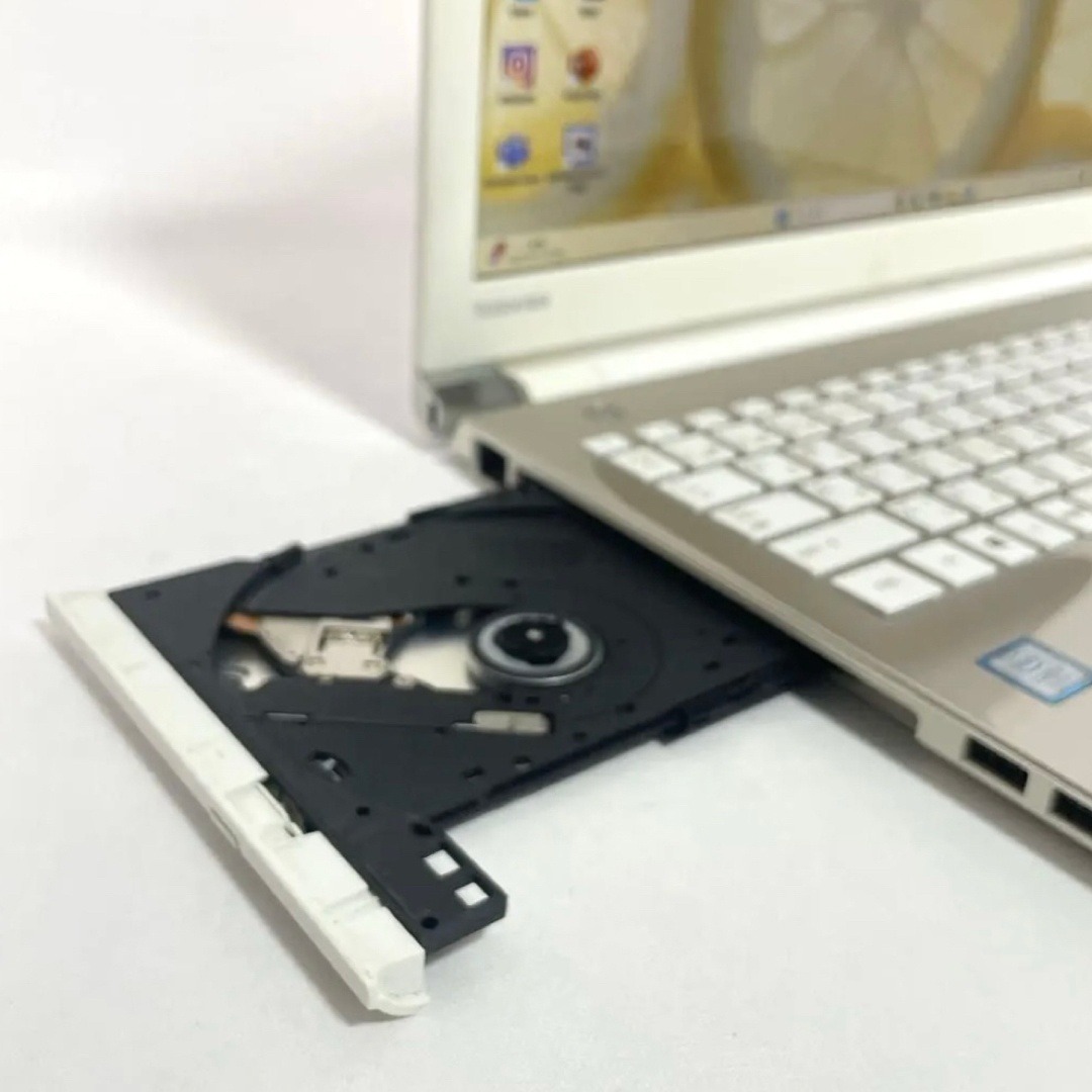 dynabook - 東芝 dynabook T65DG SSD256GB メモリ12GB パソコンの通販