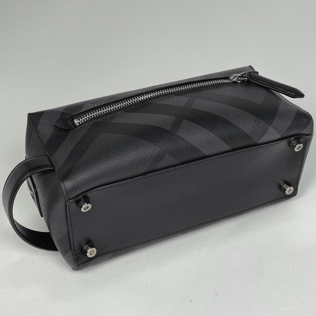 BURBERRY - バーバリー チェック柄 セカンドバッグ メンズ 【中古】の