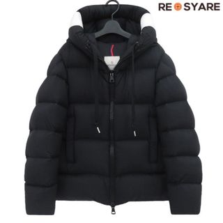 MONCLER（ダウンジャケット ・ ブラック/黒色系）のフリマアイテム一覧