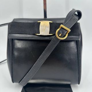 FERRAGAMO - サルヴァトーレ フェラガモ 【Salvatore Ferragamo