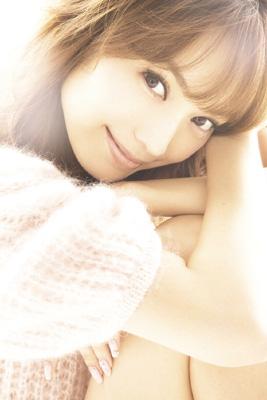 蛯原友里BOX 「愛してる」 : 蛯原友里 | HMV&BOOKS online - 9784099415525