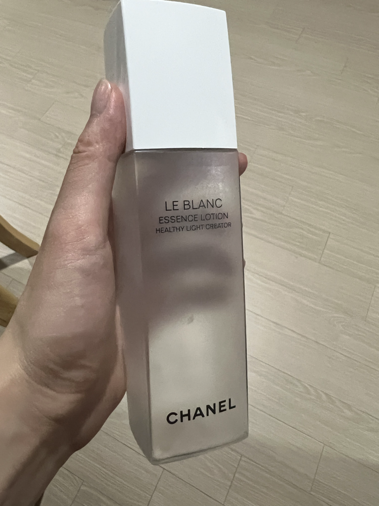 化粧水・ローション・トナー CHANEL LE BLANC ESSENCE LOTION 化粧水