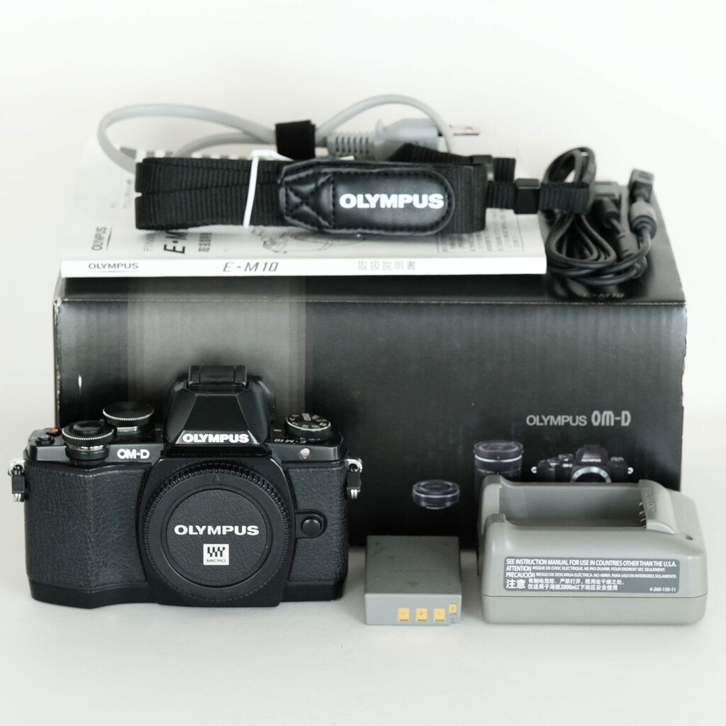 OLYMPUS OM-D E-M10 ボディ ブラックの出品 | ONE SCENE（ワンシーン）