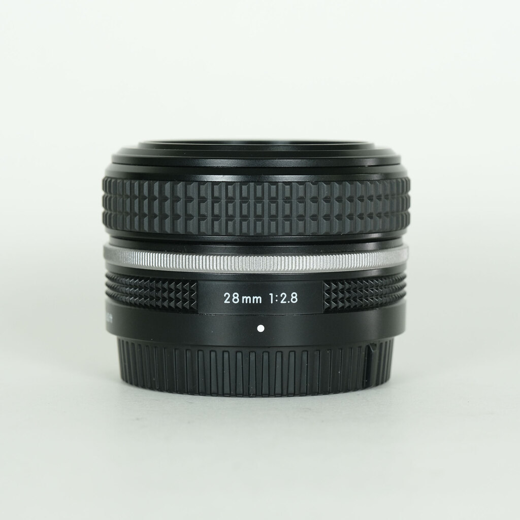 NIKKOR Z 28mm f/2.8 Special Edition 中古価格比較 - 価格.com