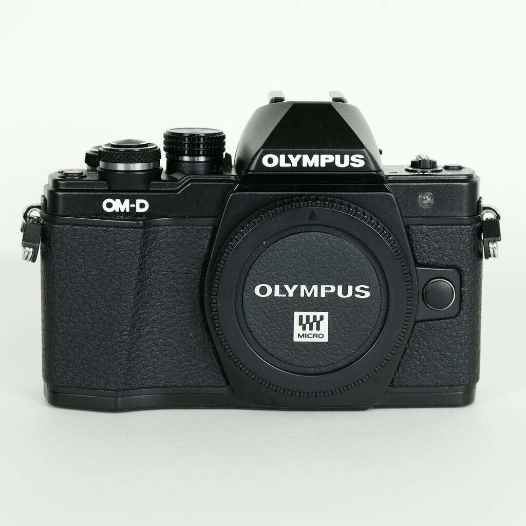 OLYMPUS OM-D E-M10 Mark IIの出品 | ONE SCENE（ワンシーン）