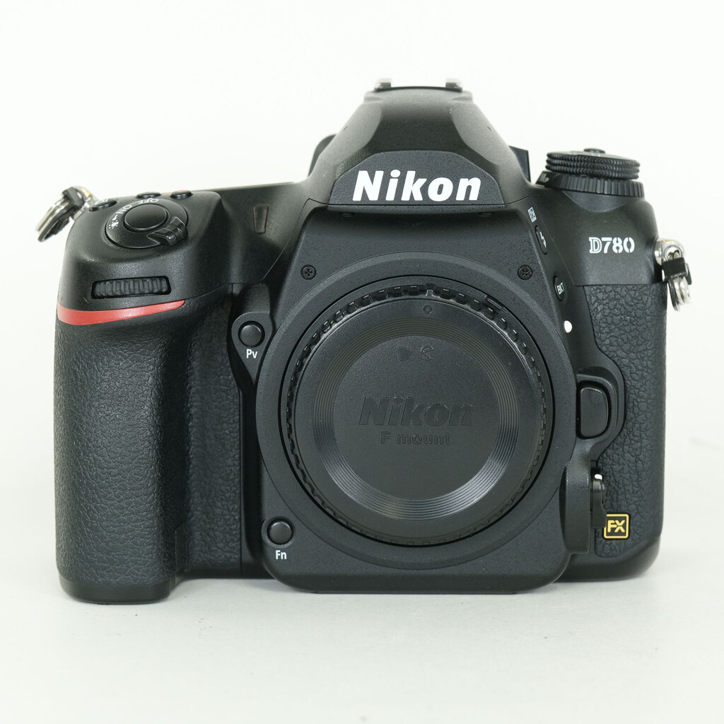 価格.com - ニコン D5100 18-105 VR レンズキット 価格比較