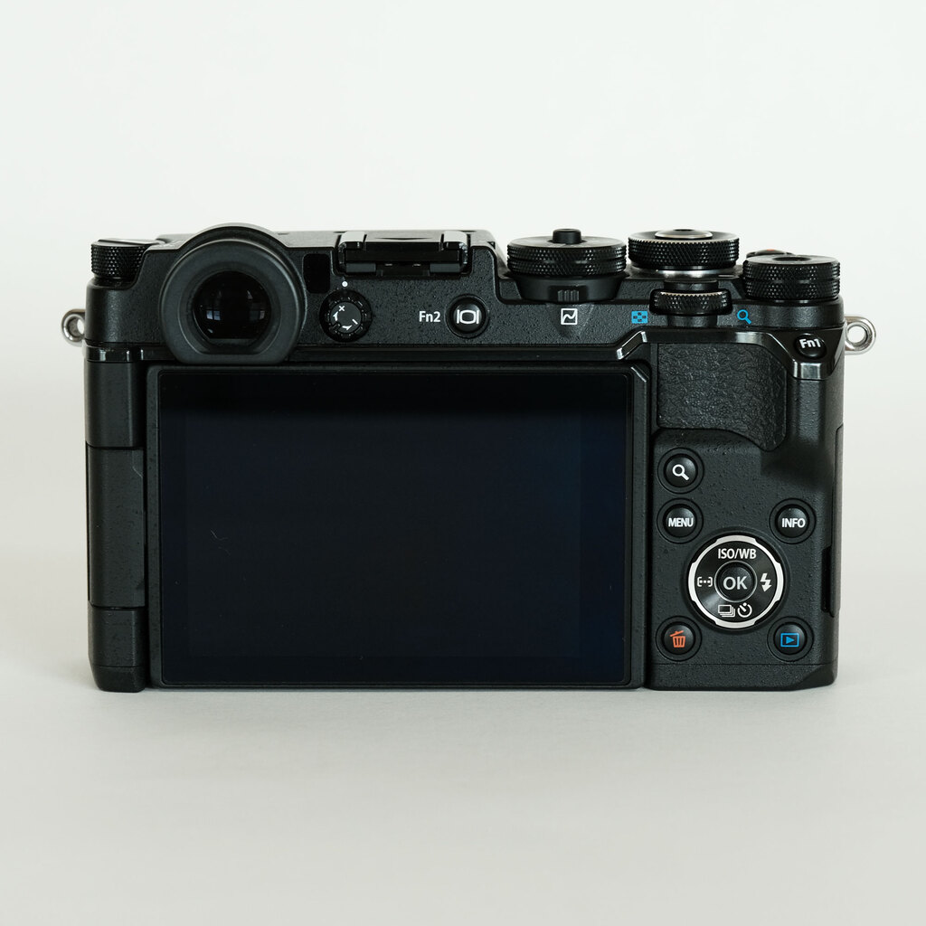 OLYMPUS PEN-Fの出品 | ONE SCENE（ワンシーン）