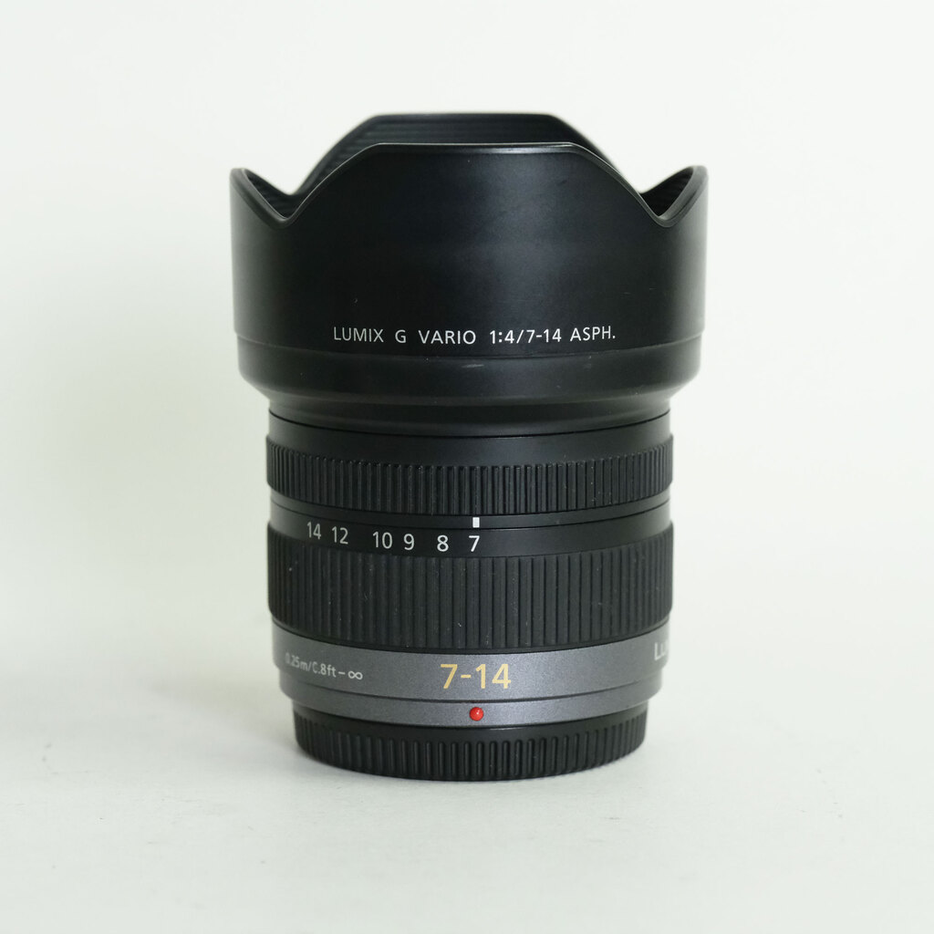 LUMIX G VARIO 7-14mm/F4.0 ASPH. H-F007014 中古価格比較 - 価格.com