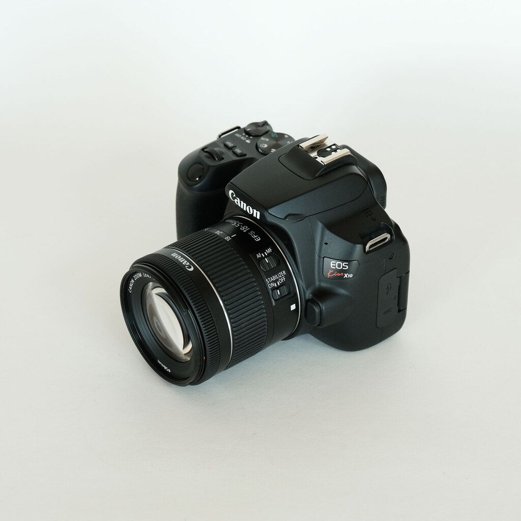 Canon EOS Kiss X10の出品 | ONE SCENE（ワンシーン）