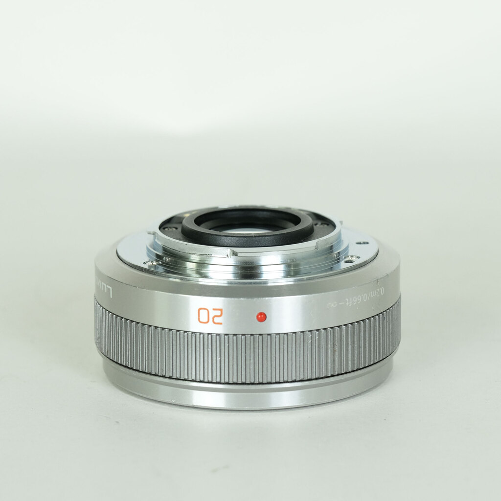 Panasonic LUMIX G 20mm F1.7 II ASPH.の出品 | ONE SCENE（ワンシーン）