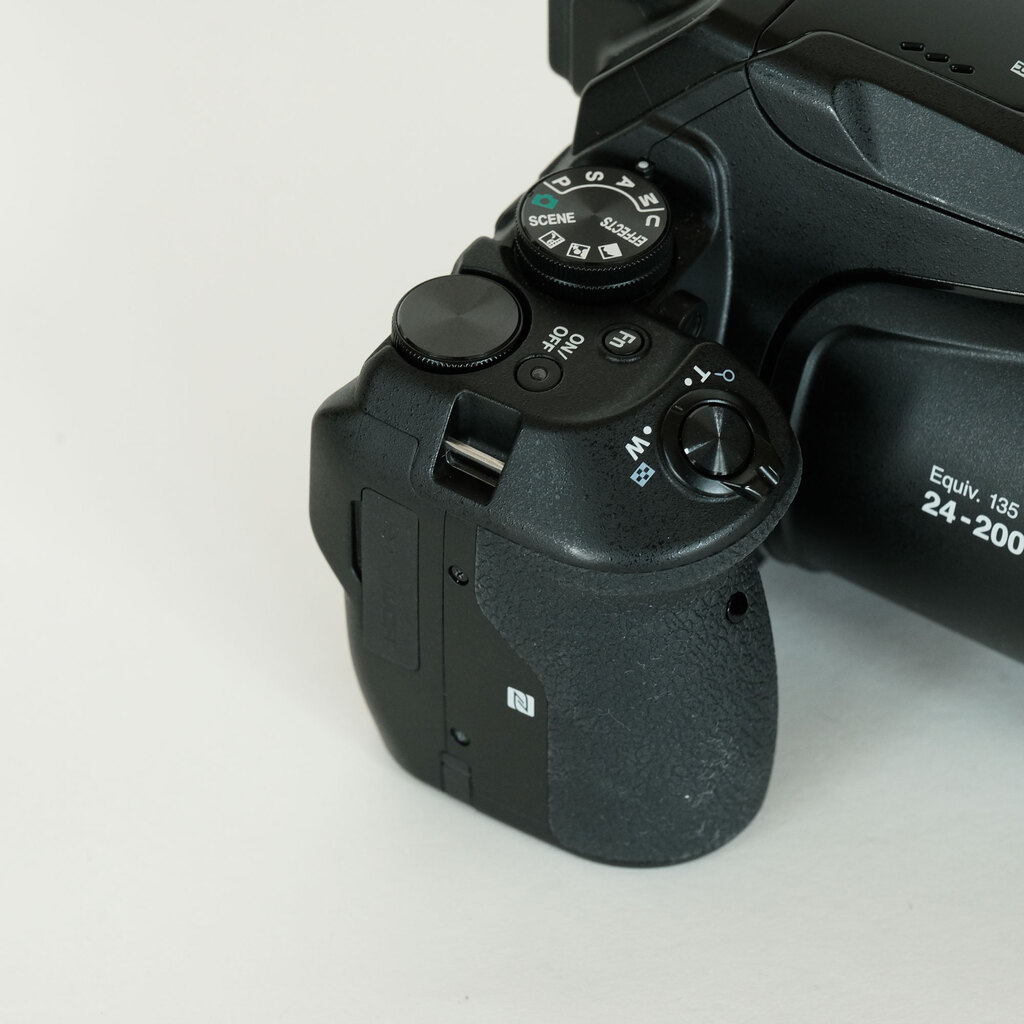 Nikon COOLPIX P900の出品 | ONE SCENE（ワンシーン）