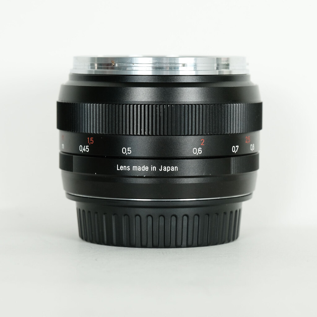 Carl Zeiss Planar T* 50mm F1.4 ZE [キヤノンEF用]の出品 | ONE SCENE