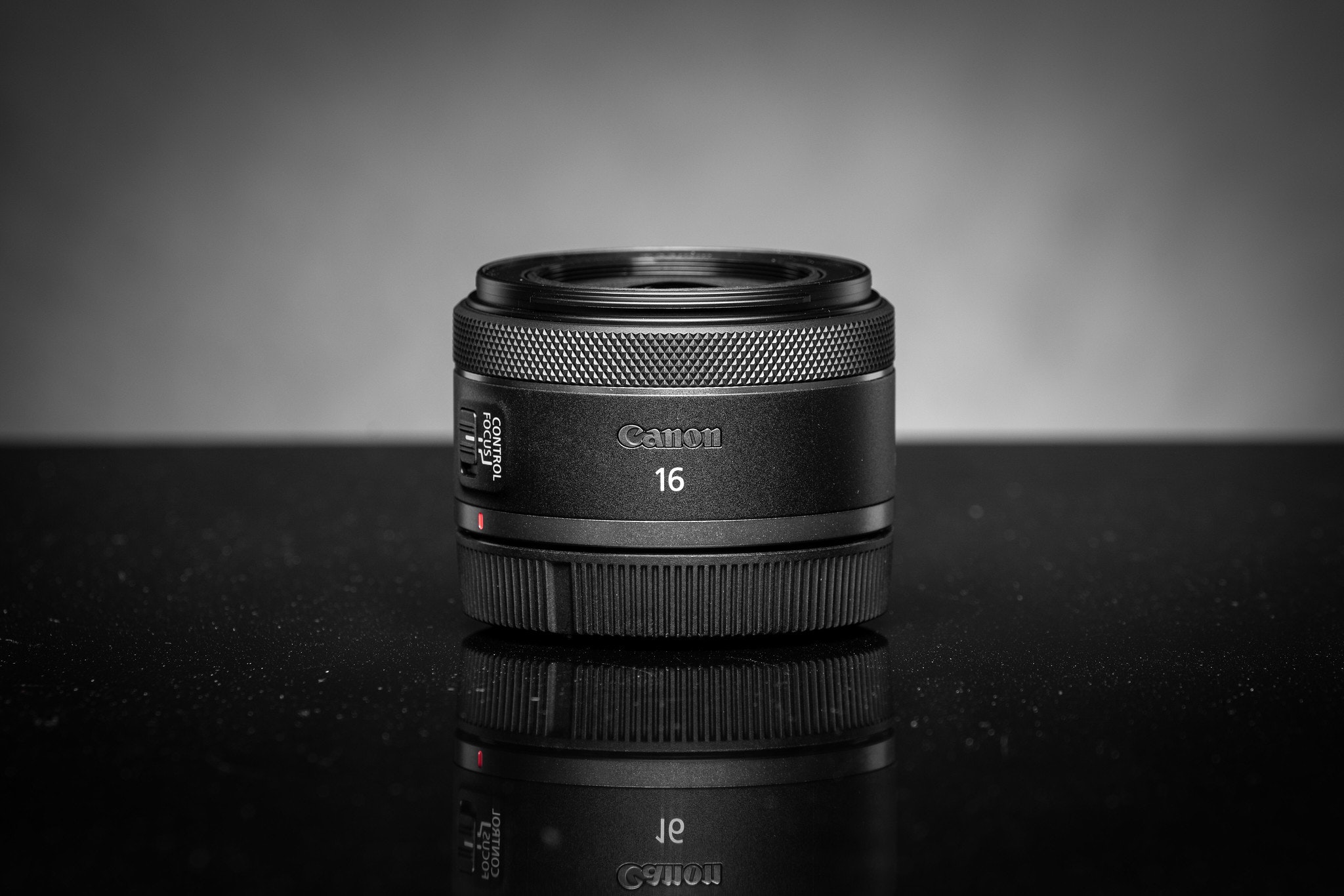 Canon RF16mm F2.8 STMを徹底解説｜旅行・スナップ・Vlogに最適な超