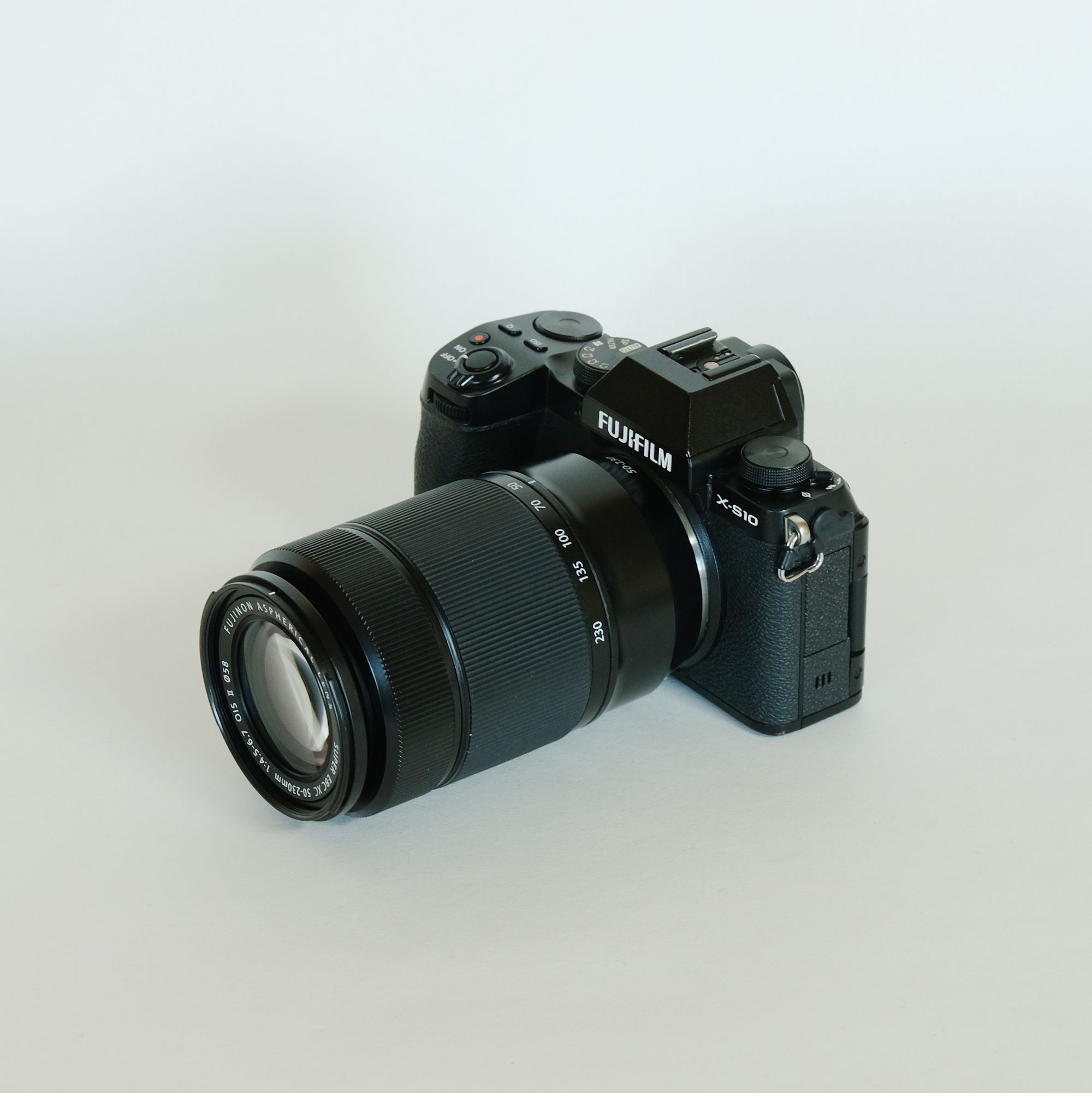 FUJIFILM XC50-230mmF4.5-6.7 OIS IIを徹底解説。作例からレビューまで